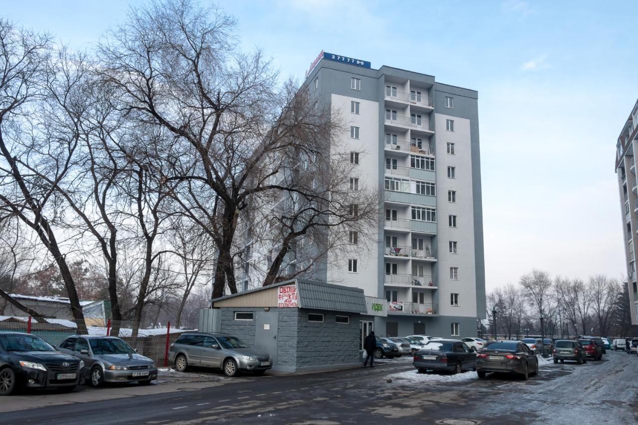 Apartments Akniet 233 - Asia Park Alma-Ata Buitenkant foto
